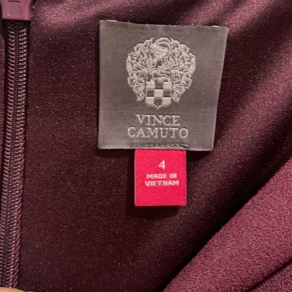 Plum Vince Camuto above the knee dress - Picture 3 of 3
